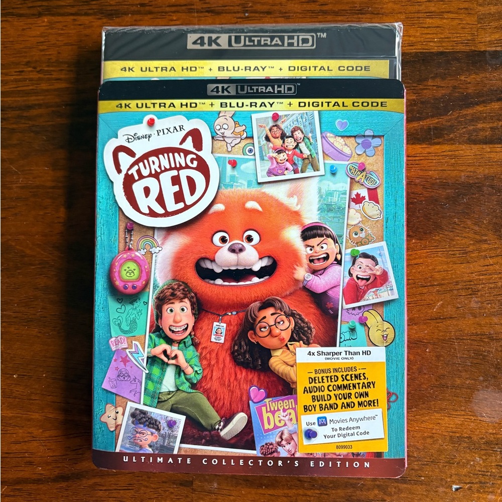 Turning Red 4K Ultra HD Blu-ray